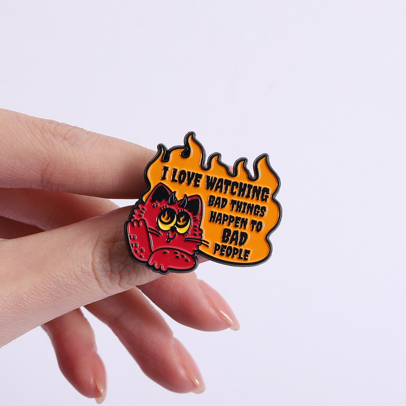 Evil Cat Enamel Pins Watching  - Zoe Jewelry Watches ulasan dan harga